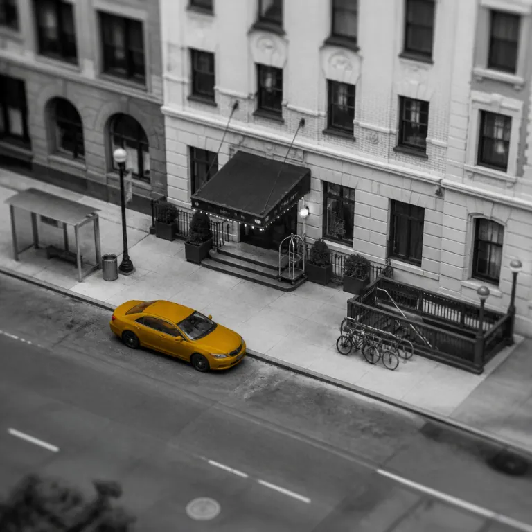 How Public Transport Shapes a Hotel Stay in New York City